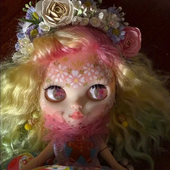Custom Blythe Doll - Picture 2 of 12